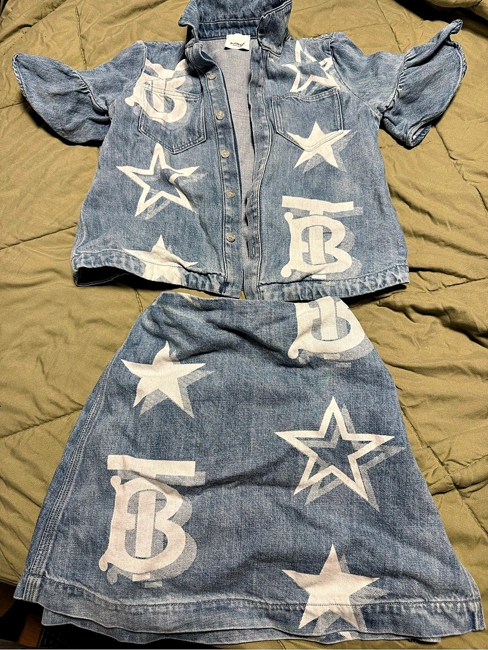 Burberry Girls Star and TB Monogram Denim SET